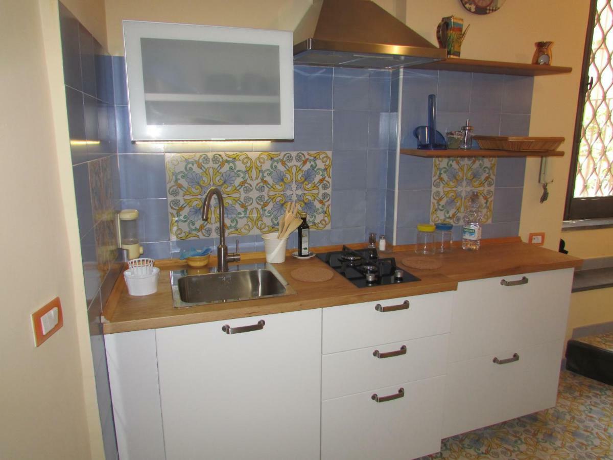 Apartamento Salerno Domus Claudia Exterior foto