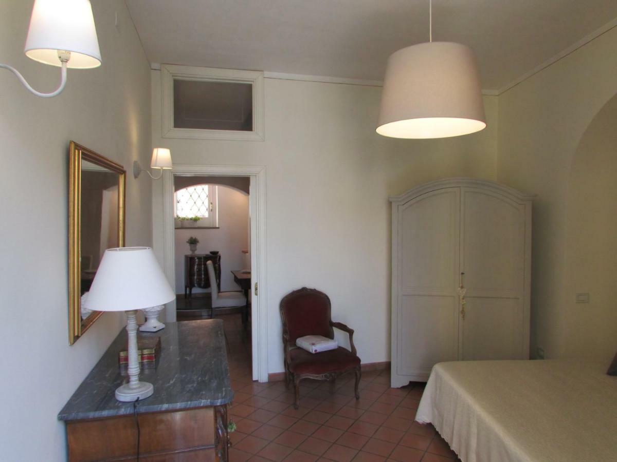 Apartamento Salerno Domus Claudia Exterior foto