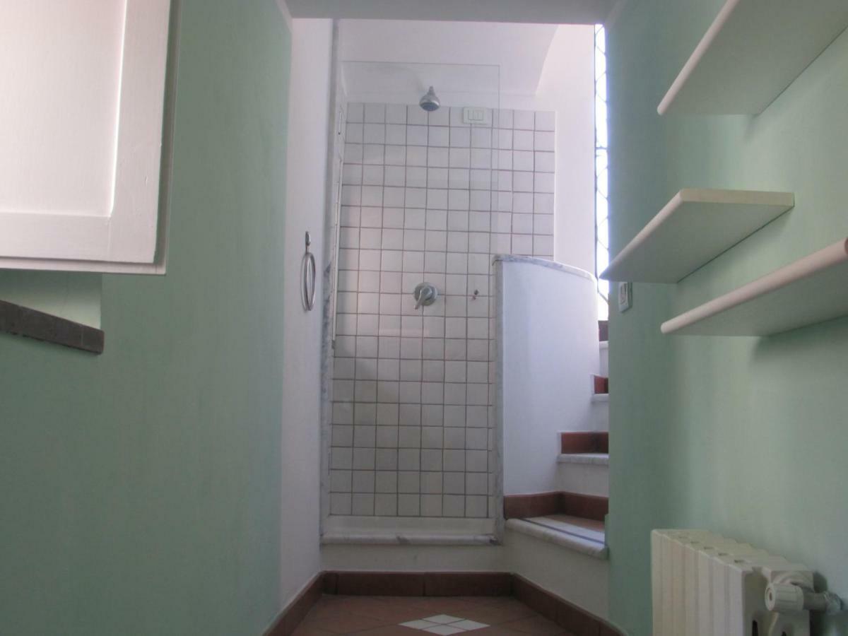 Apartamento Salerno Domus Claudia Exterior foto